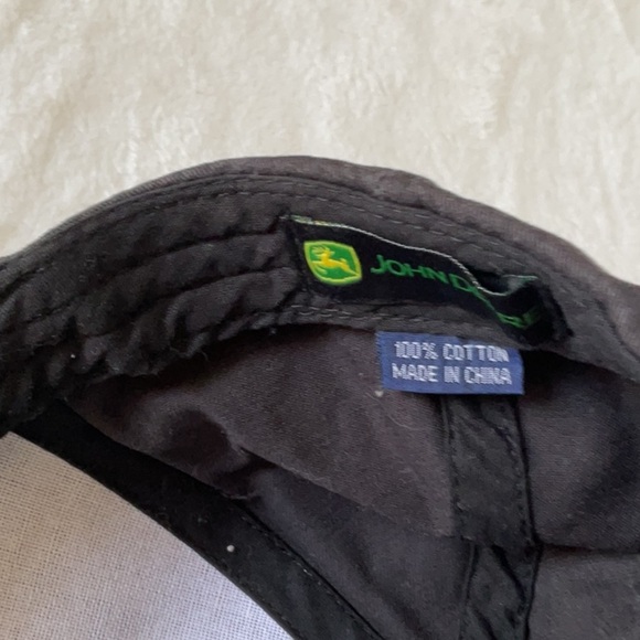 John Deere Black and Green Cap - Picture 3 of 3
